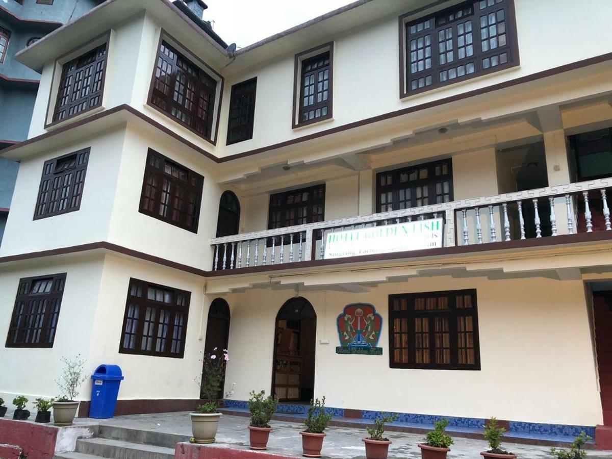 Golden Fish Hotel, Lachung Exterior photo